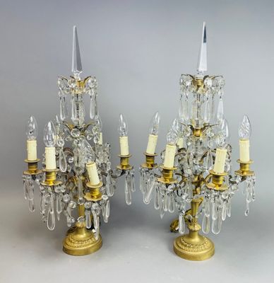 paire de candélabres anciens en laiton et cristal