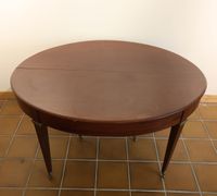 Table de salle à manger de forme ovale en acajou de Cuba, re… (photo 3)