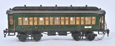 un wagon vert et noir sur un fond blanc