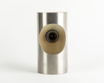 an image of a metal object with a hole in the middle