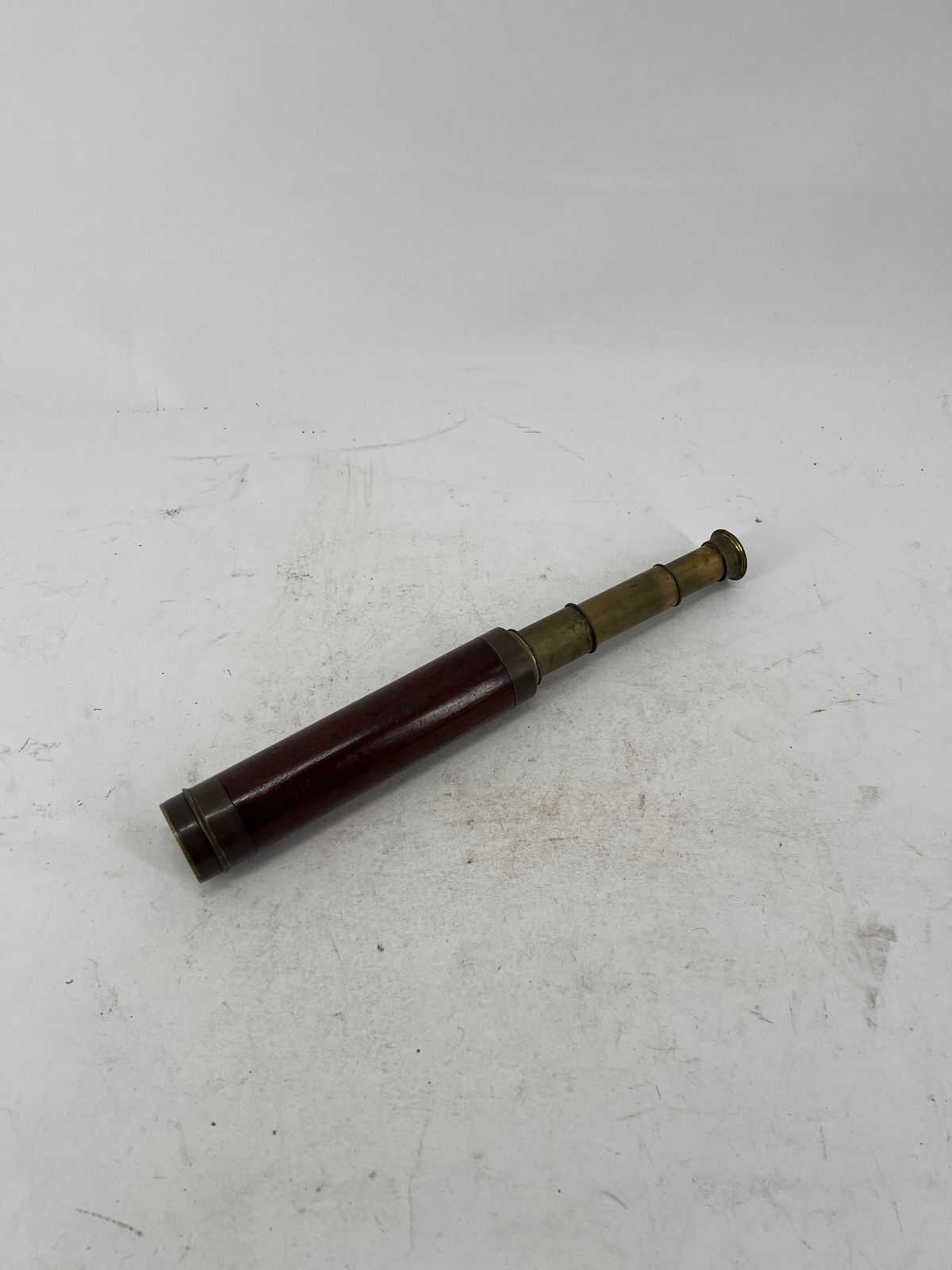 Objets d'art & Curiosités