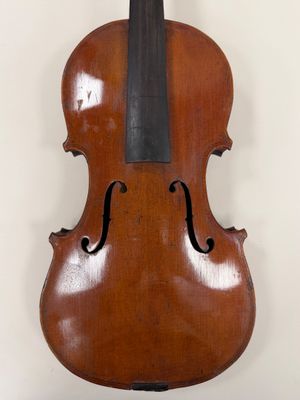 Violon Français du XIXe siècle, non fileté,table en bel épic…