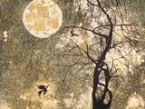 un tableau représentant un arbre autour duquel volent des oiseaux
