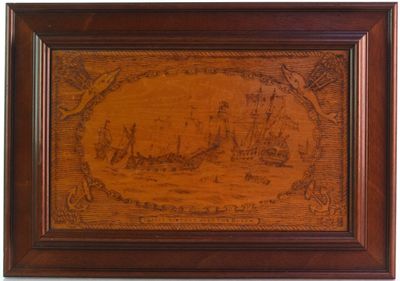 Ecole Anglaise Panneau de bois à décor gravé dans médaillon …