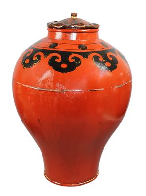CHINE - JARRE couverte en bois laqué brique, hauteur : 50 cm…