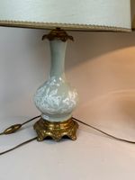 Paire de vases en porcelaine céladon à décor feuillagé, la m… (photo 4)