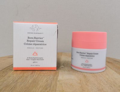 the box of the cream is next to the box of the cream