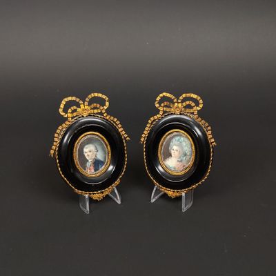 École de la fin du XVIIIe siècle Paire de miniatures représe… - Photo 1