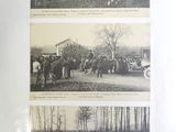 une vieille photo en noir et blanc montrant un groupe de personnes à cheval