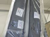 deux bagages posés sur une table