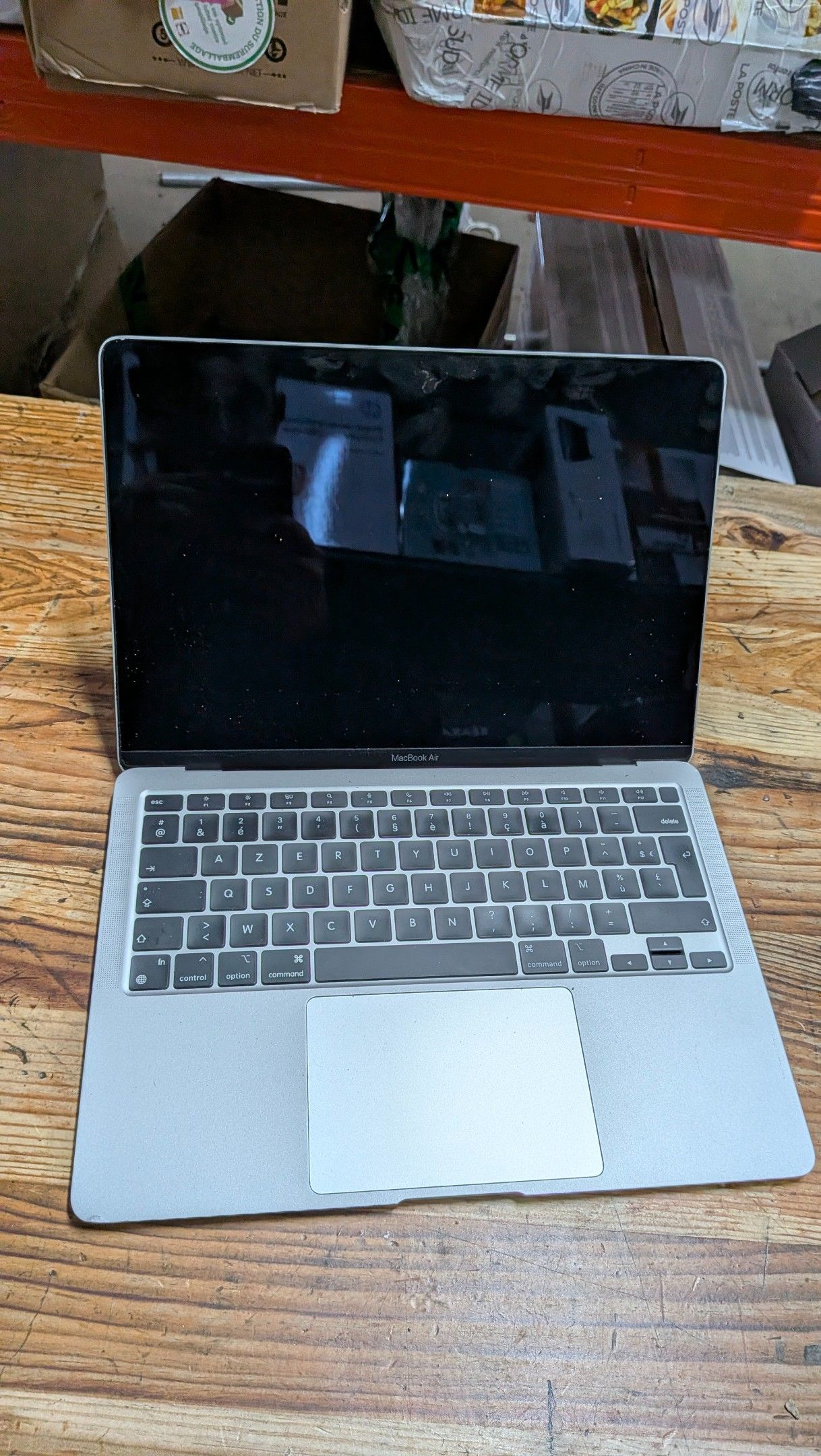 ORDINATEUR PORTABLE APPLE MACBOOK AIR - TVA RECUPERABLE