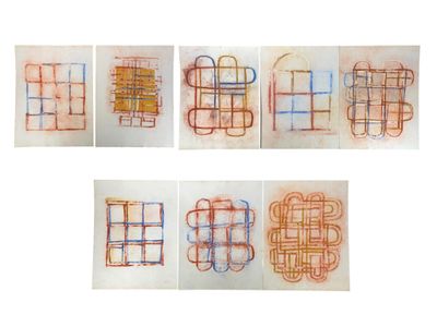 quatre dessins différents, de formes et de tailles variées, sur papier
