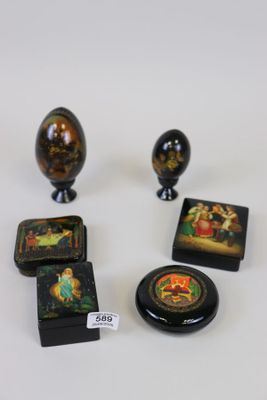 a lot of small items that are on the table