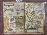 une vieille carte de l'Angleterre et du Pays de Galles dans un cadre en bois
