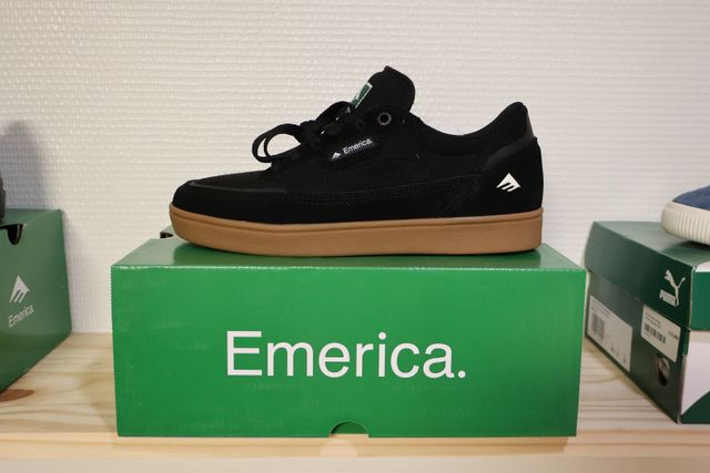 EMERICA – Paire de basquets GAMMA Black GUM. Taille : 39. Neuf. P...