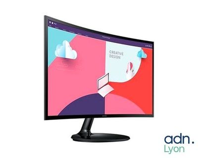 l'écran d'ordinateur affiche l'image d'un nuage