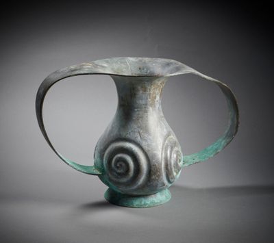 JAPON, XIXe siècle Important vase en bronze à patine verte d… - Photo 1