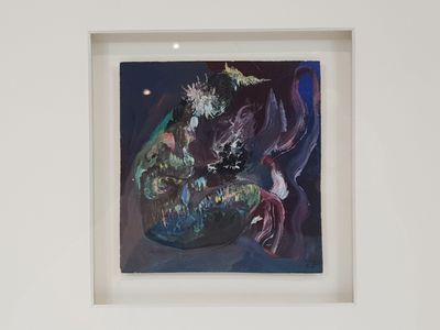 une image d'un tableau sur le mur d'une pièce