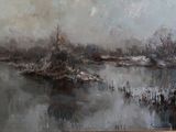 un tableau accroché au mur d'une pièce où se trouve un tableau représentant une rivière