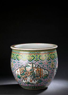 an image of a vase with a painting on it sitting on a table