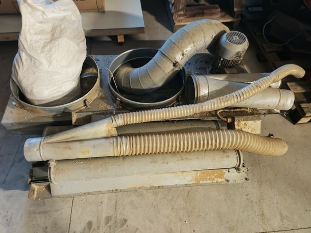 Groupe d’aspiration trois sacs, 380V, avec moteur, pieds, gaines ...
