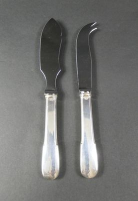 Couteau beurre + couteau fromage manche argent, poinçon Mine…