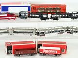 de nombreux trains miniatures exposés