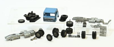 Lot de pièces détachées SOLIDO — Camion Bernard - Photo 1