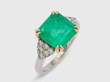 an emerald and diamond ring