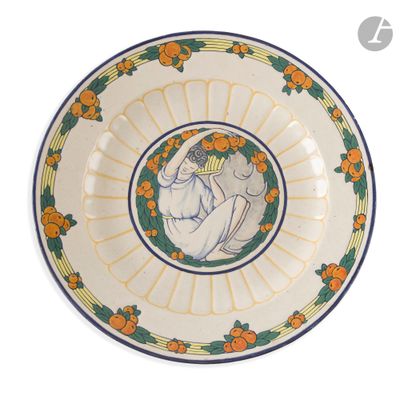 a plate with a picture of a horse on it