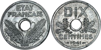 a close up of a coin with a picture of a bird on it