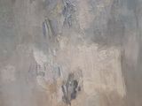 une peinture à l'huile représentant un cheval dans un champ, avec le ciel en arrière-plan