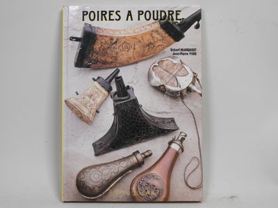On voit ici la couverture du livre *Poires à poudre*.