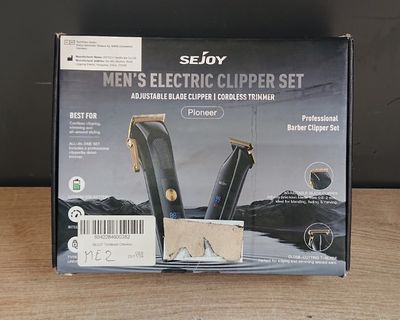 emballage d'un kit de tondeuse électrique pour homme posé sur une table en bois