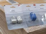 deux colis posés sur une palette