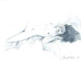 dessin au crayon représentant une femme allongée sur un lit, les bras derrière la tête