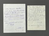 une vieille lettre et un bout de papier sur lequel il y a quelque chose d'écrit