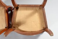 Paire de fauteuils en merisier, les accotoirs terminés en cr… (photo 6)
