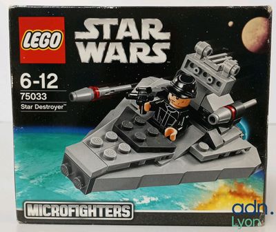 a lego star wars microfighter set in the box