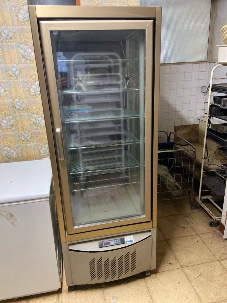Vitrine négative MONDIAL ÉLITE