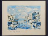 une peinture représentant une scène portuaire avec des bateaux dans l'eau