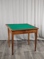 Table à jeu en noyer à plateau marqueté d'un damier et losan… (photo 3)