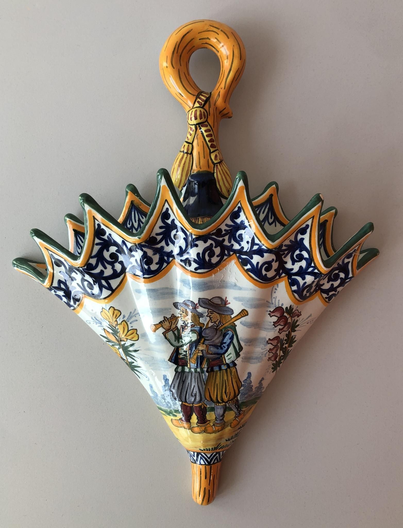 Objets d'art & Curiosités