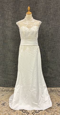 JUST FOR YOU – Robe de mariée ivoire, broderie. Taille : 42 