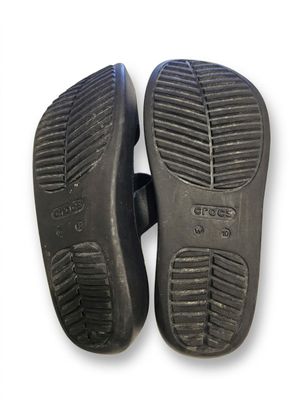CROCS - Ces sandales à plateforme noires de pointure 41 poss…
