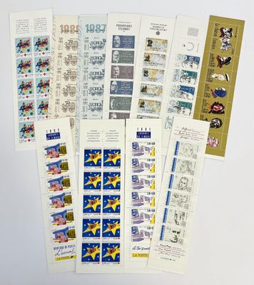 un lot de timbres et d'enveloppes provenant de différents pays
