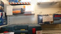 - 5 Meuleuses dont 3 de marque BOSCH, 1 FEIN et 1 SILVERLINE…