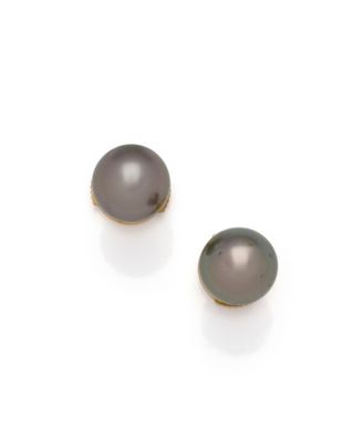 a pair of tahitia pearl stud earrings