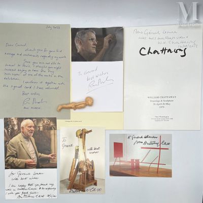 une photo d'un tableau d'affichage sur lequel figurent des images et des inscriptions