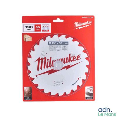 La lame de scie circulaire Milwaukee est présentée dans son emballage